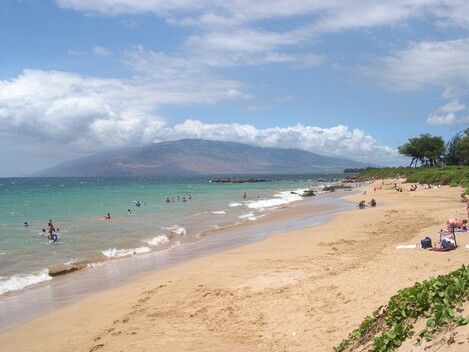 Kamaole Beach Maui Condos - Vacation Rentals by Owner One and Two ...